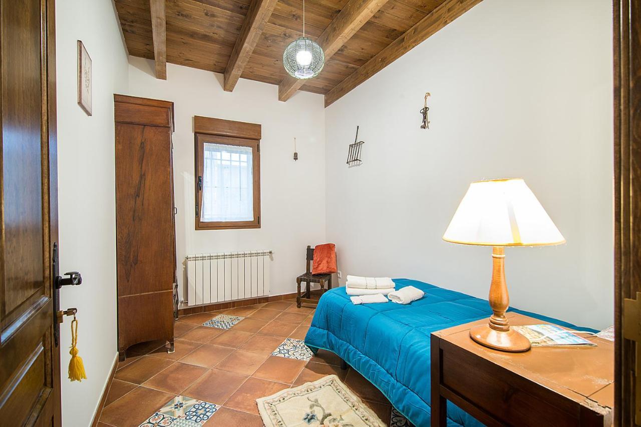 Casa Rural Las Abubillas Mirabueno Luaran gambar